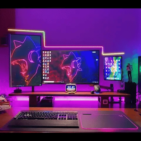 Whether it is a bedroom, living room, bar, game room, deck, terrace or garden, Neon Rope Light with 16 million DIY colors and segmented RGBIC effects, you can turn any area into a charming wonderland through your DIY creations.🌟💫