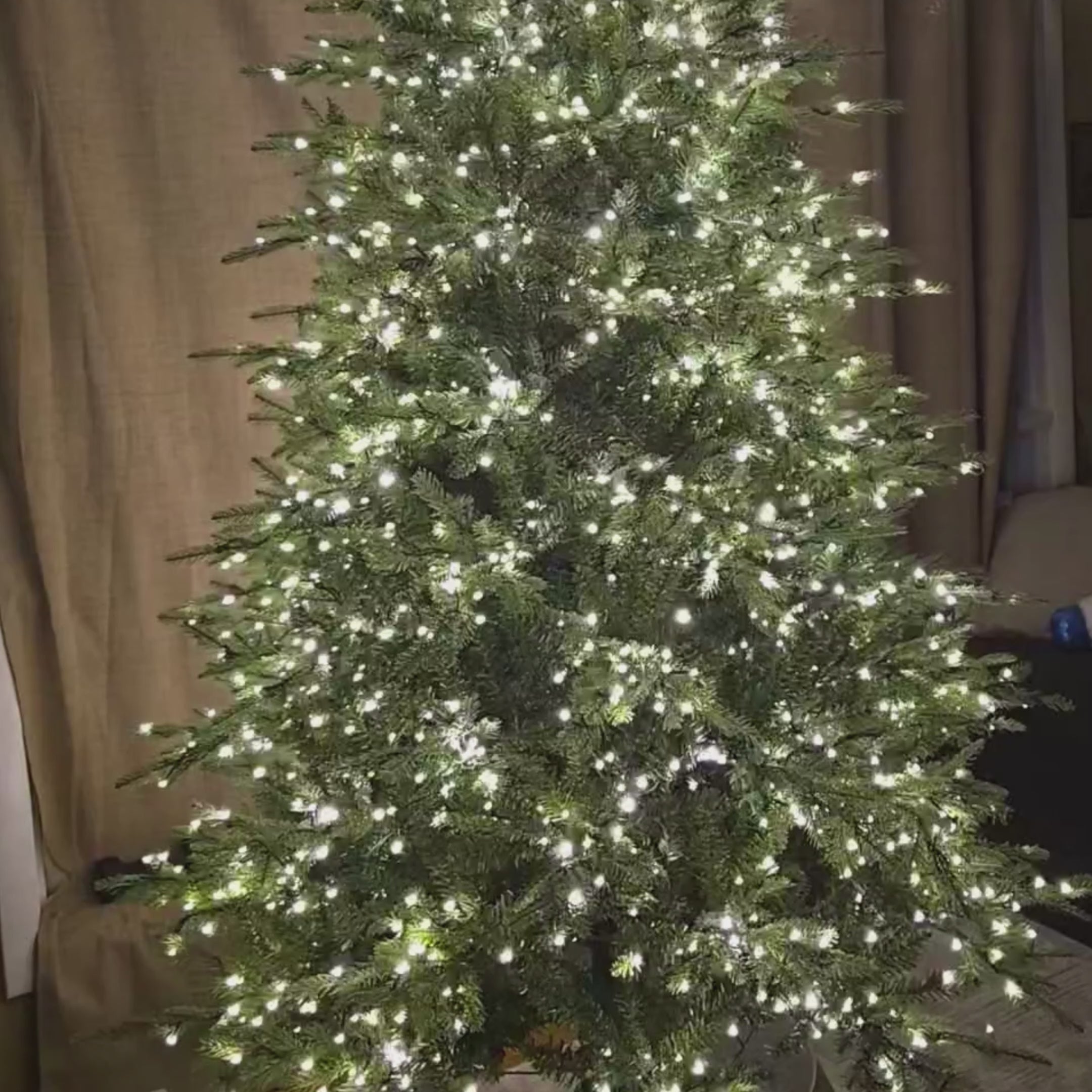 Cargar video: 360 rotating christmas artificial tree stand itoolmax